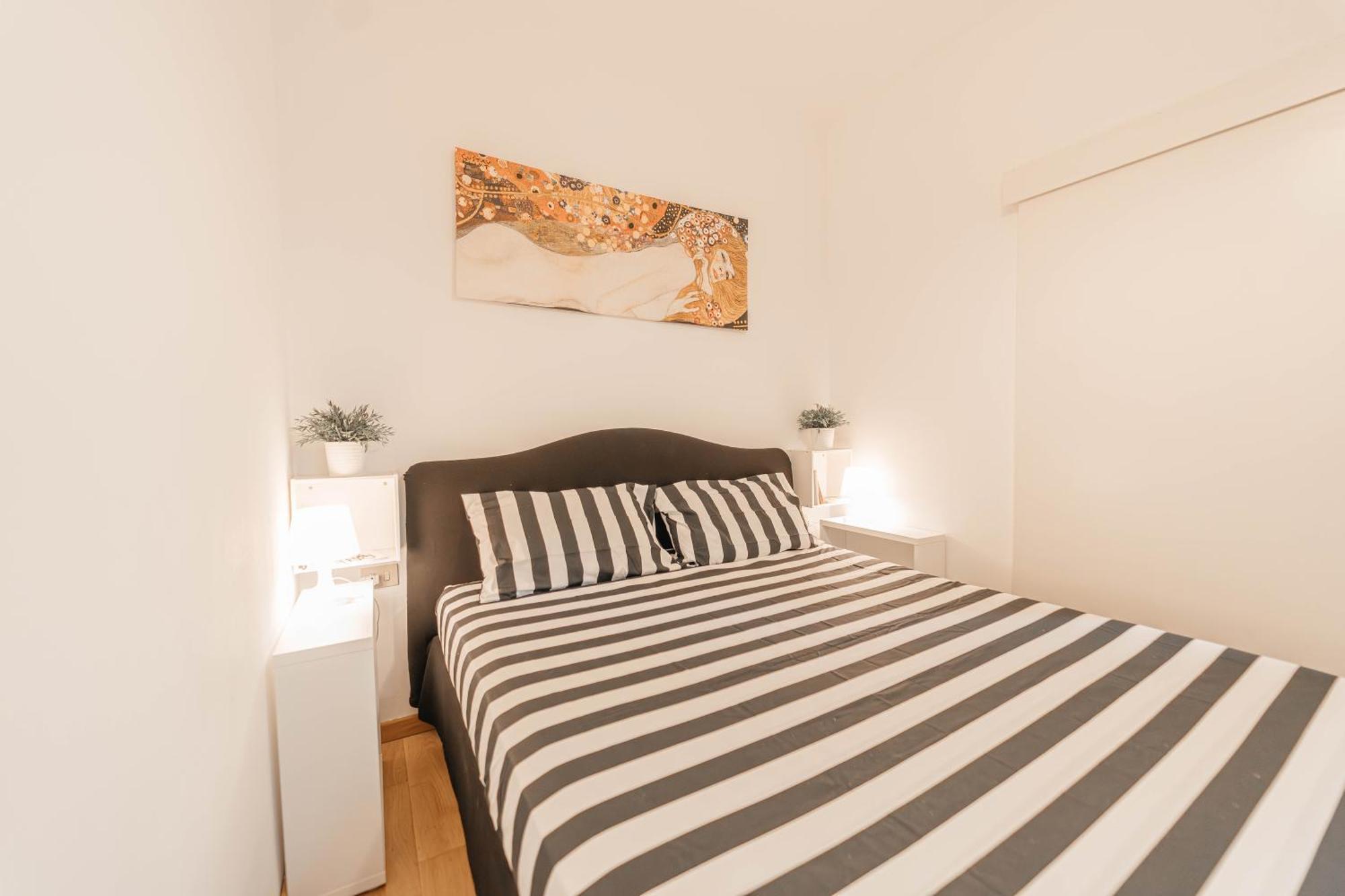 Solari New Apt Milan Extérieur photo